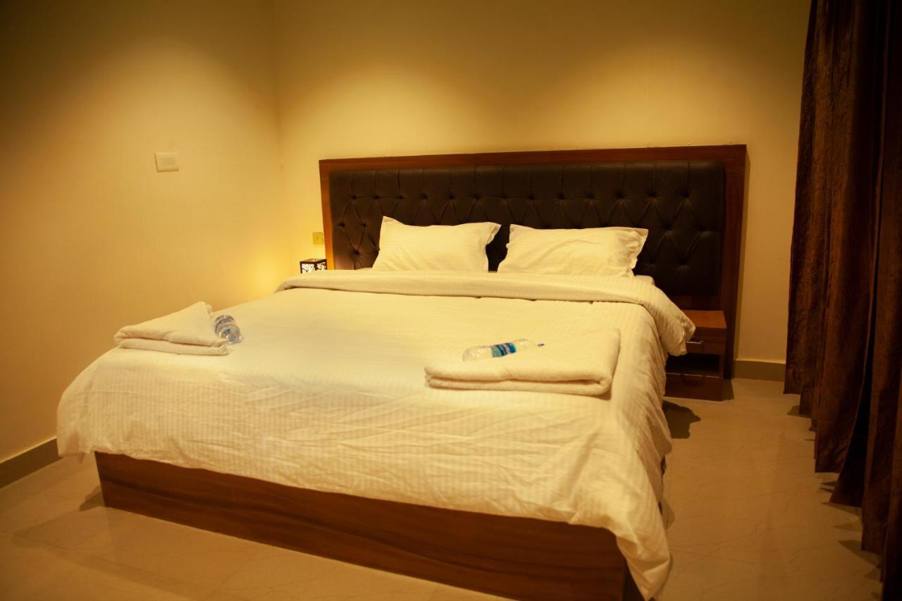 Westn Resorts Kuttālam Exterior foto